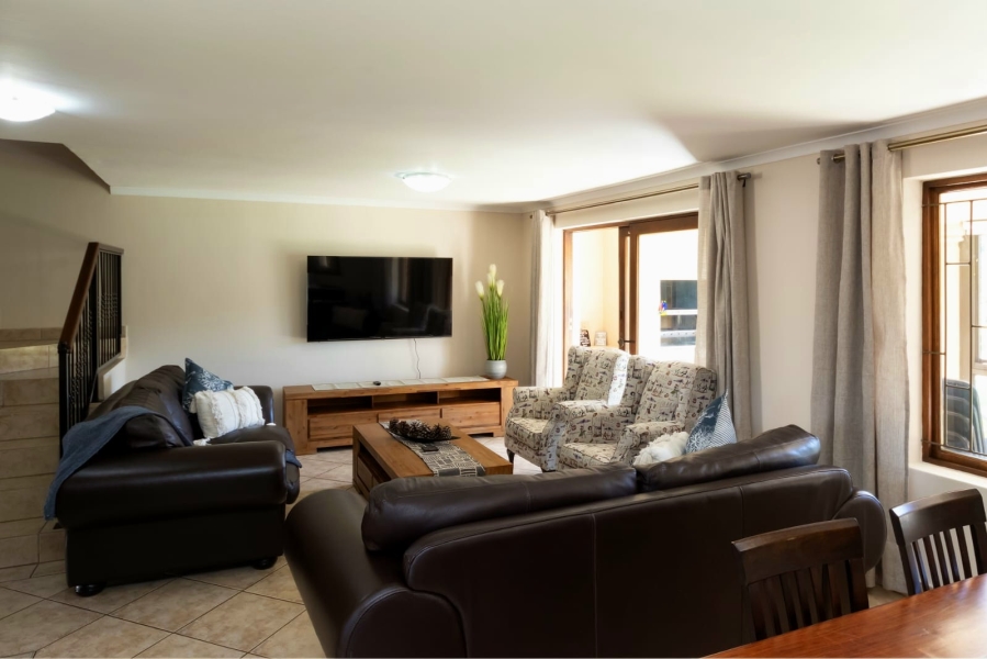 3 Bedroom Property for Sale in Island View Western Cape